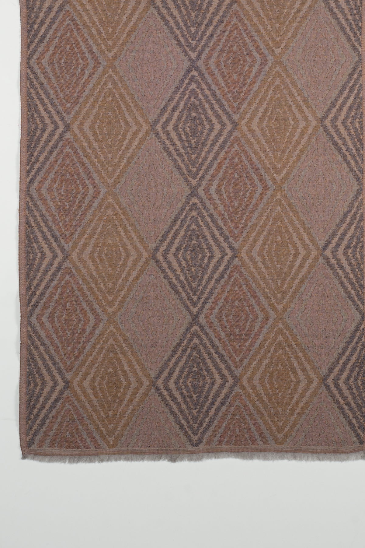 Concentric Diamonds Fine Wool Jacquard Scarf – Grey Yellow | SVEŽElife-1