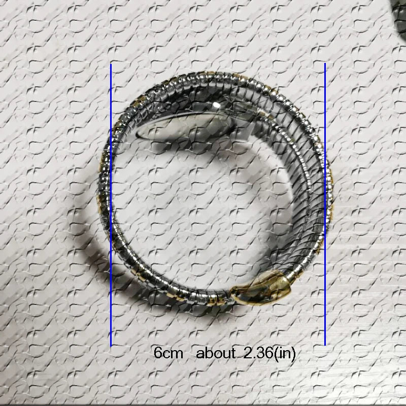 Classic Snake Shape Watch For Women Gold Silver Scaleable Bracelet Womens Watches Bling Diamonds Quartz Ladies Wristwatch