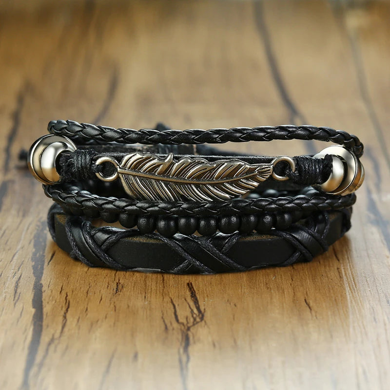 Vnox Set van 4 Stijlvolle Gevlochten Leren Armbanden voor Mannen en Vrouwen - Vintage Houten Kralen en Etnisch Tribaal Ontwerp met Roder Charm
