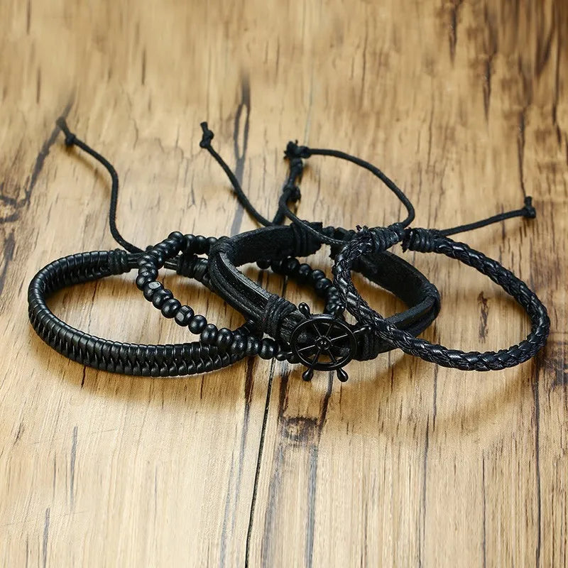 Vnox Set van 4 Stijlvolle Gevlochten Leren Armbanden voor Mannen en Vrouwen - Vintage Houten Kralen en Etnisch Tribaal Ontwerp met Roder Charm
