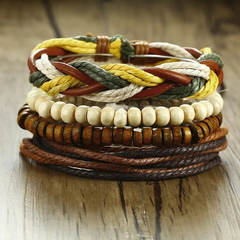 Vnox Set van 4 Stijlvolle Gevlochten Leren Armbanden voor Mannen en Vrouwen - Vintage Houten Kralen en Etnisch Tribaal Ontwerp met Roder Charm