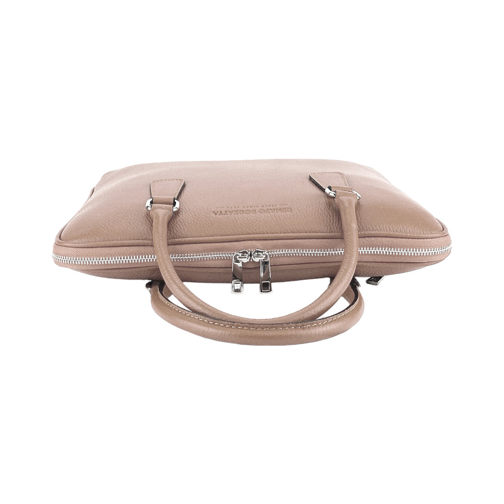 RB1019AQ | Unisex Business Briefcase in Genuine Leather Made in Italy with removable shoulder strap. Attachments with shiny nickel metal snap hooks - Taupe color - Dimensions: cm 37 x 29 x 6.5-3