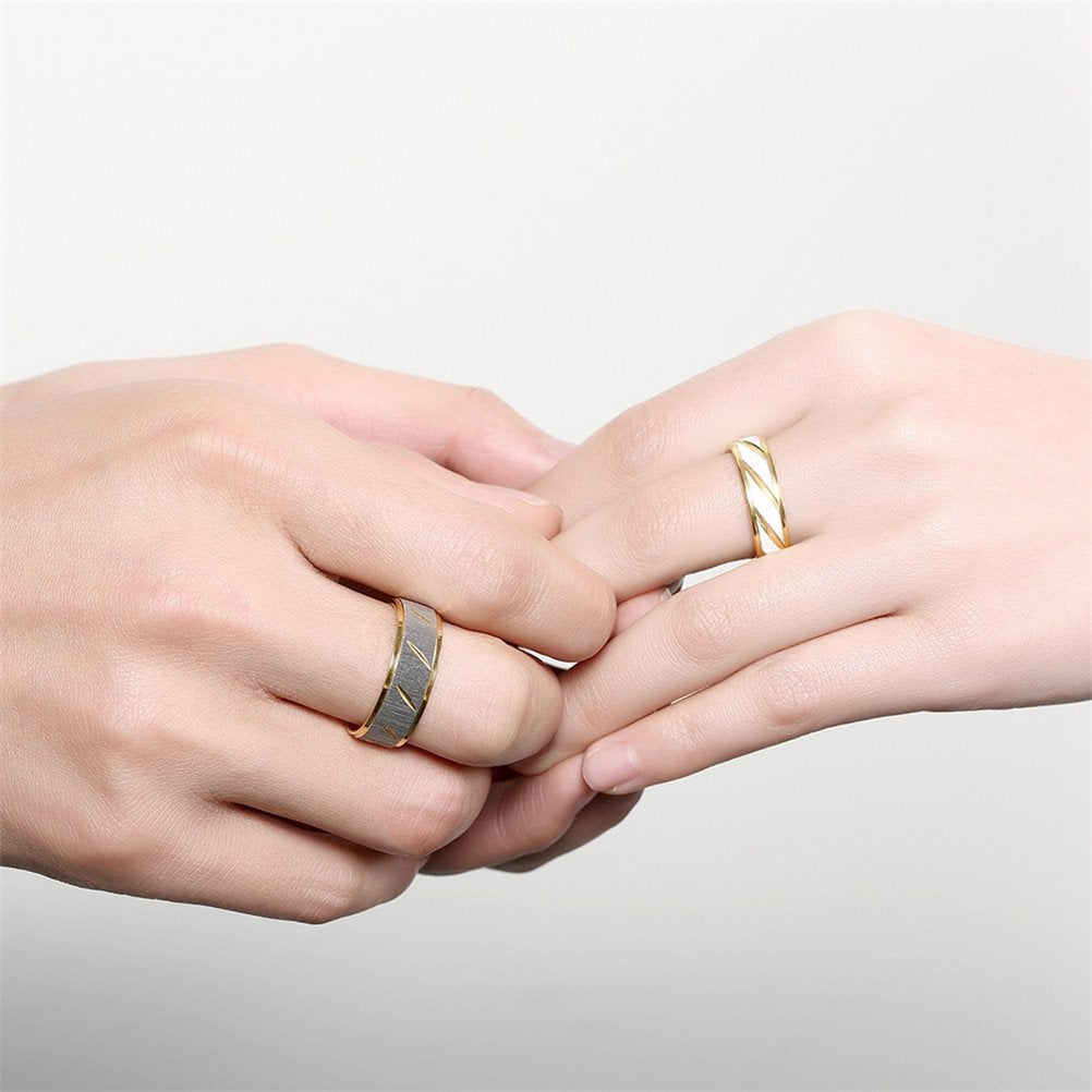 CoupleTide - Exclusieve Ringen met Uniek Golfpatroon voor Liefdevolle Stellen