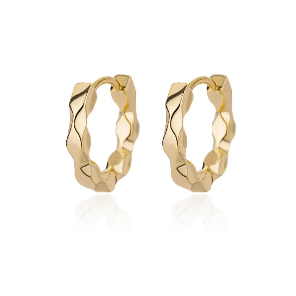 Elegante Gouden Zirkonia Hart Dangle Oorbellen voor Vrouwen en Meisjes - Luxueuze Koppel Sieraden Perfect voor Feestjes en Cadeaus