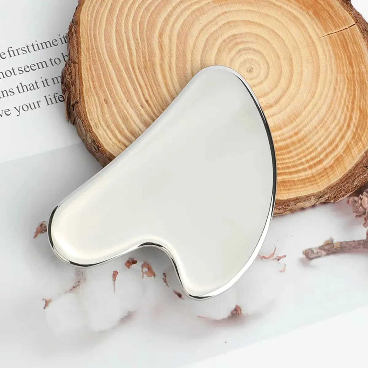 Verhoog je huidverzorgingsroutine met onze hartvormige roestvrijstalen Gua Sha-schaaf – Perfect voor gezichts-massages en lichaamsontspanning!