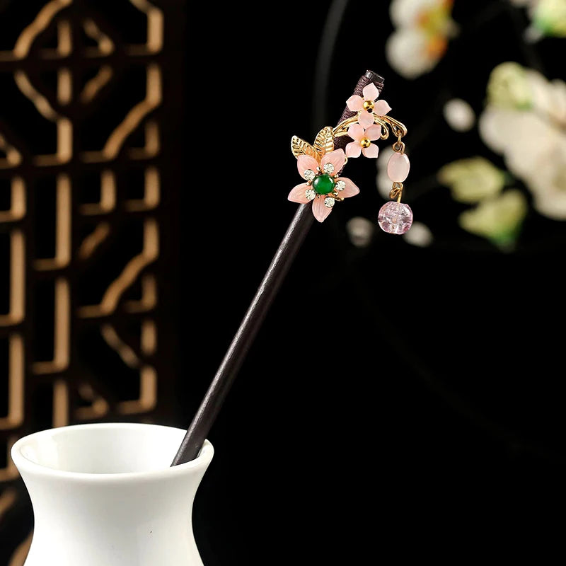 Elegante Handgemaakte Vintage Chinese Haarkammen - Luxe Bloemige Haarspelden voor Huwen en Speciale Evenementen