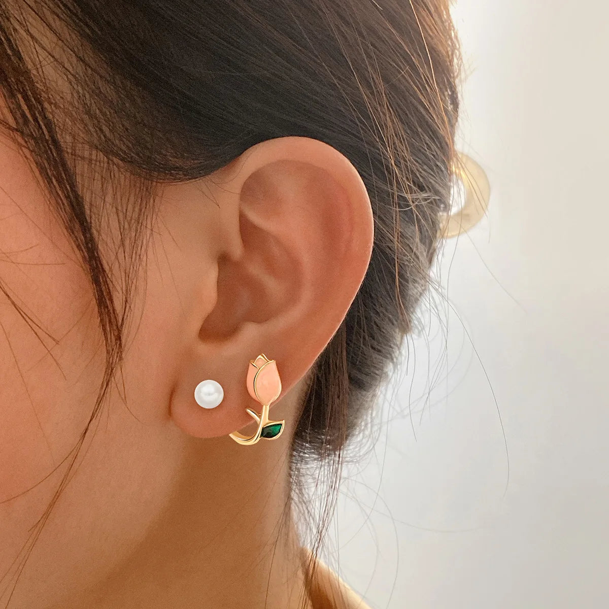2023 Mode Hartvormige Stud Oorbellen voor Dames - Koreaans Geïnspireerde Elegante Lichtgewicht Luxe Liefdesdruppels - Chique Sieraad Cadeau voor Meisjes