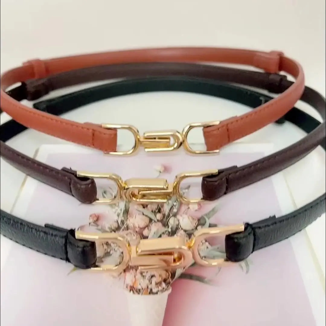 Chique Vrouwelijke Verstelbare Dunne Leren Riem met Vintage Gouden Gesp - Perfect voor Jurken!