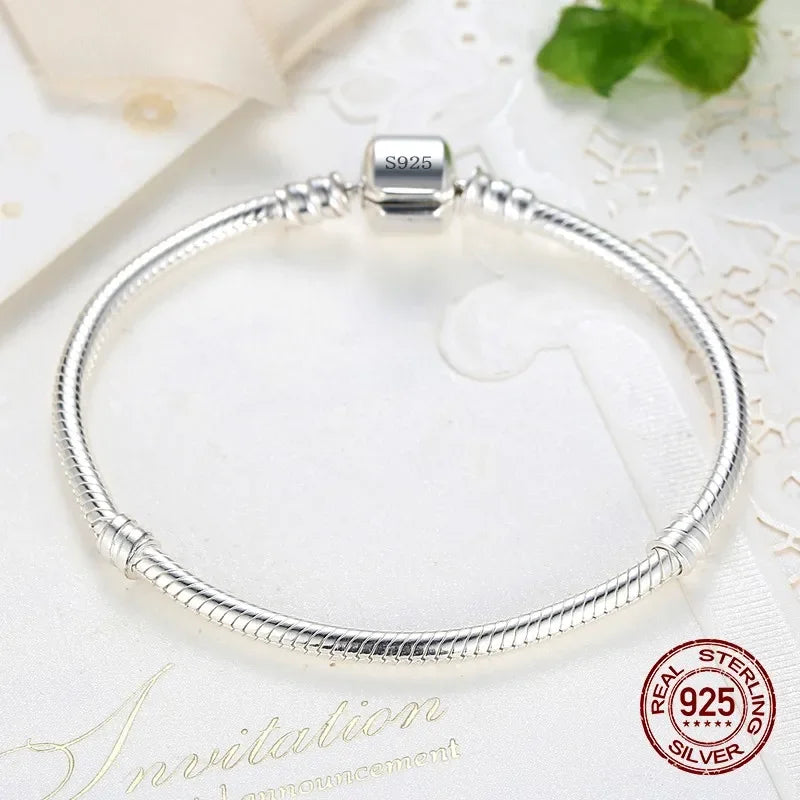 Exquise Handgemaakte 925 Sterling Zilveren Charm Armband - Luxe Zachte Gladde Slangenbeenderontwerp voor Vrouwen