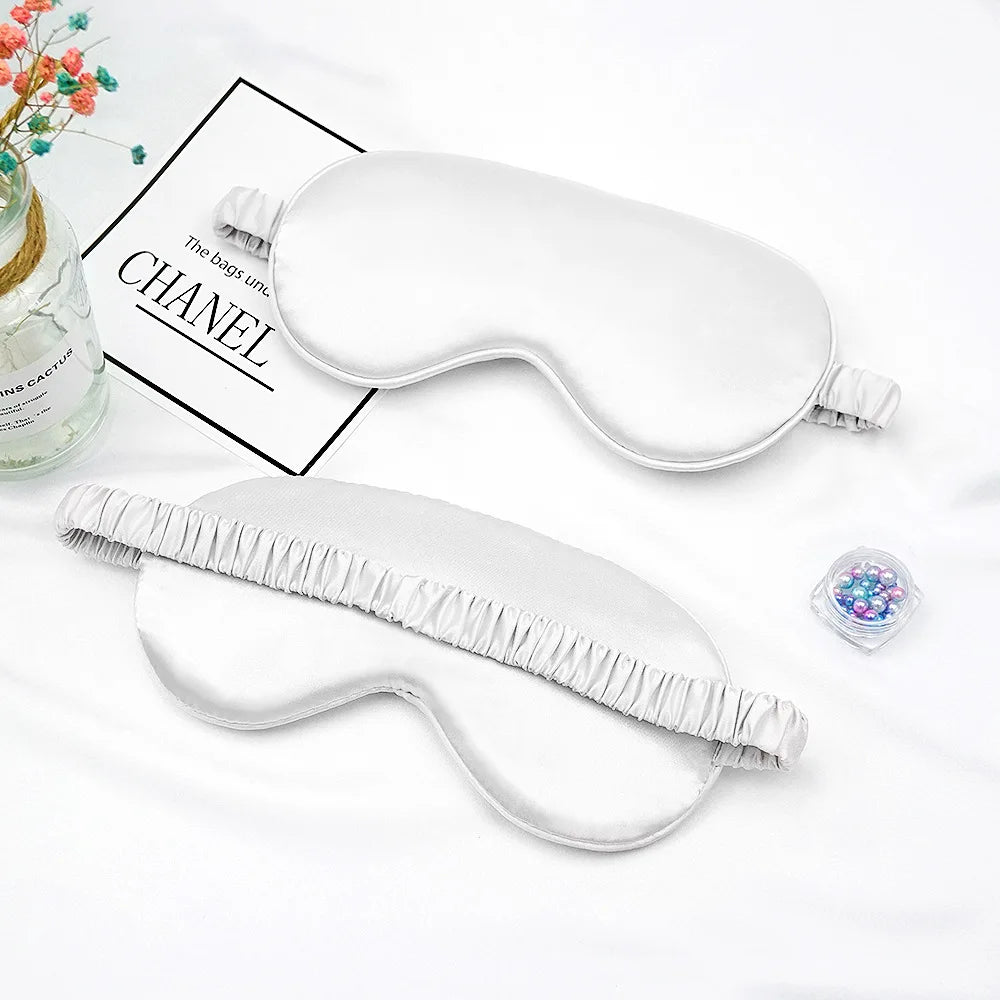 Luxueuze Geïmiteerde Zijden Oogmasker & Slaapoogmasker - Ultiem Comfort voor Reizen & Ontspanning, Zachte Oogverzorgingsschild voor Rustgevende Slaap