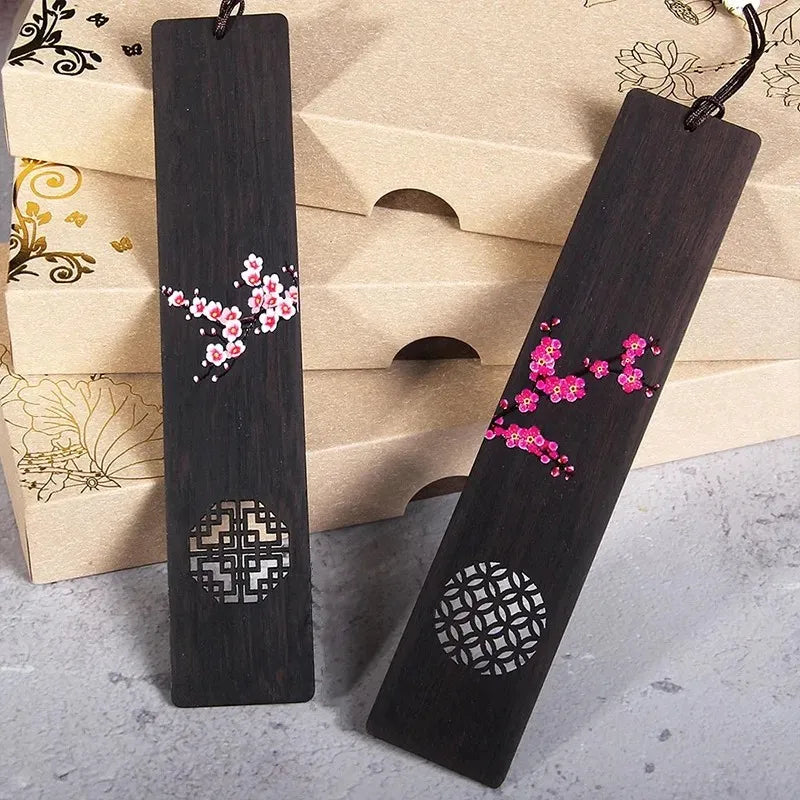 Elegante Handgemaakte Sakura Bloesem Houten Boekenlegger - Een Uniek Door China Geïnspireerd Cadeau voor Lezers en Studenten