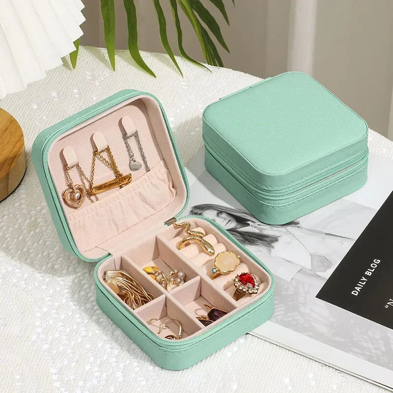 Elegante Draagbare Leren Sieraden Organiser & Reisdoos - Perfect om Je Schatten Veilig en Stylistisch te Houden!