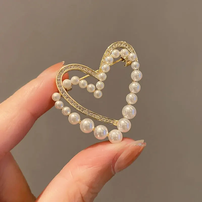Prachtige paarse lavendel kristallen strass broche - Elegante bloemenpin voor jassen & luxe sieraad cadeau voor haar