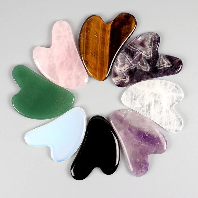 Revitaliseer je huid met onze Rozenkwarts Hart Gua Sha Tool - Perfect voor het liften van de kin en neus, verstrakken en gezichts- massage!
