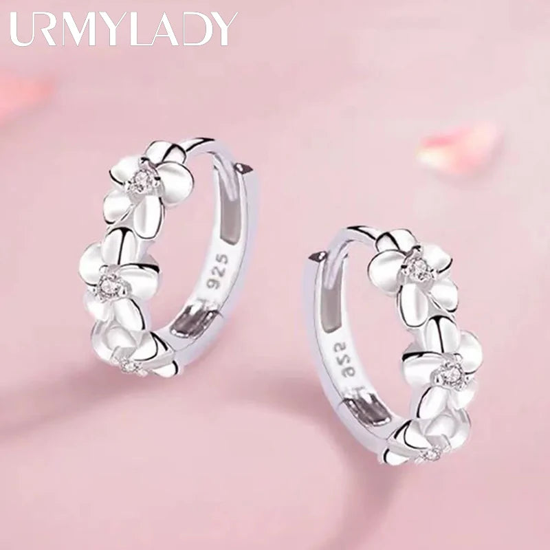 Elegante 925 Sterling Zilveren Bloem Stud Oorbellen voor Vrouwen - Perfect voor Bruiloften, Modebewust en van Hoge Kwaliteit met Sprankelende Kristal Zirkon