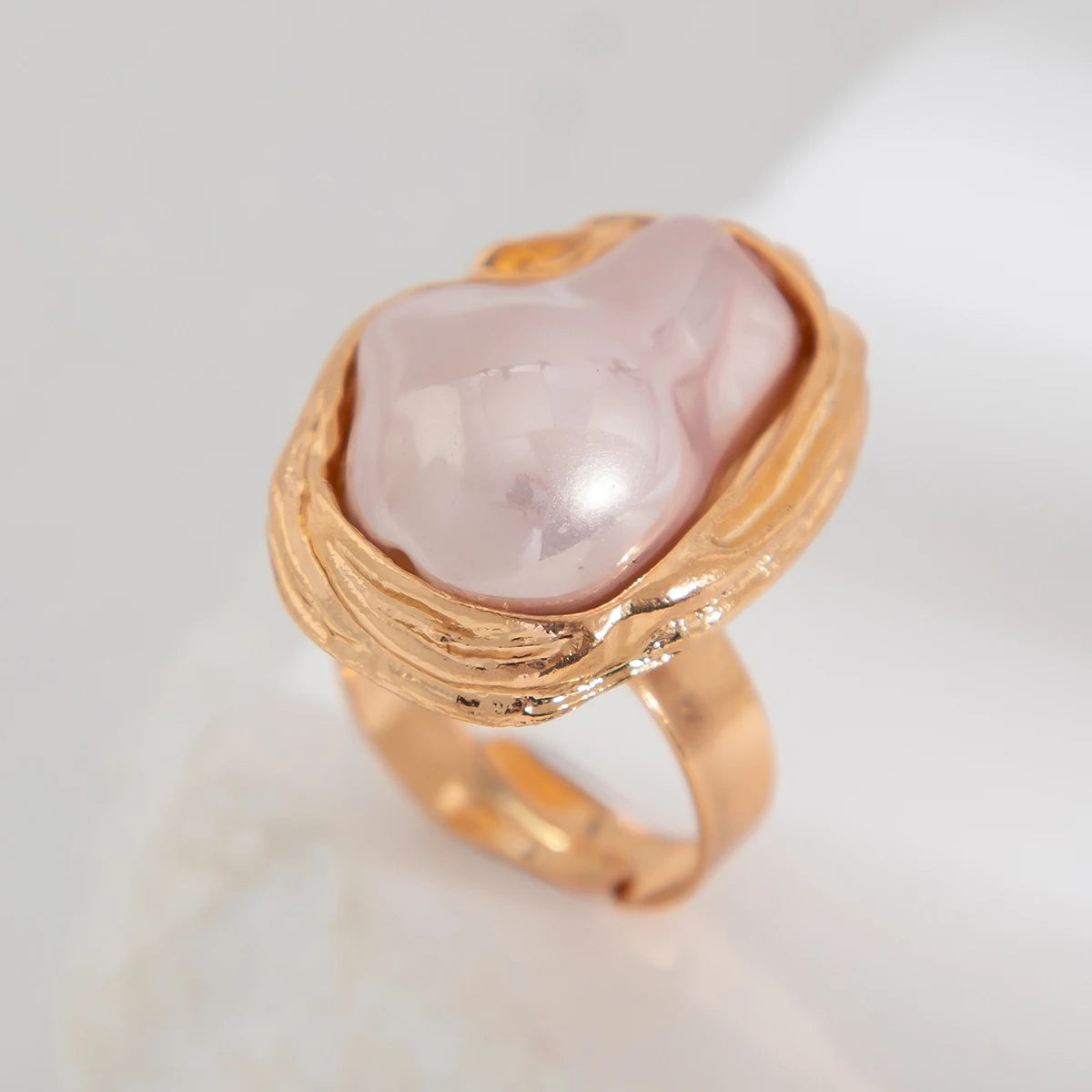 Elegante Onregelmatige Barok Imitatieparel Verstelbare Ringen voor Vrouwen - Esthetische Geometrische Bruiloftsjuwelen door Ingemark