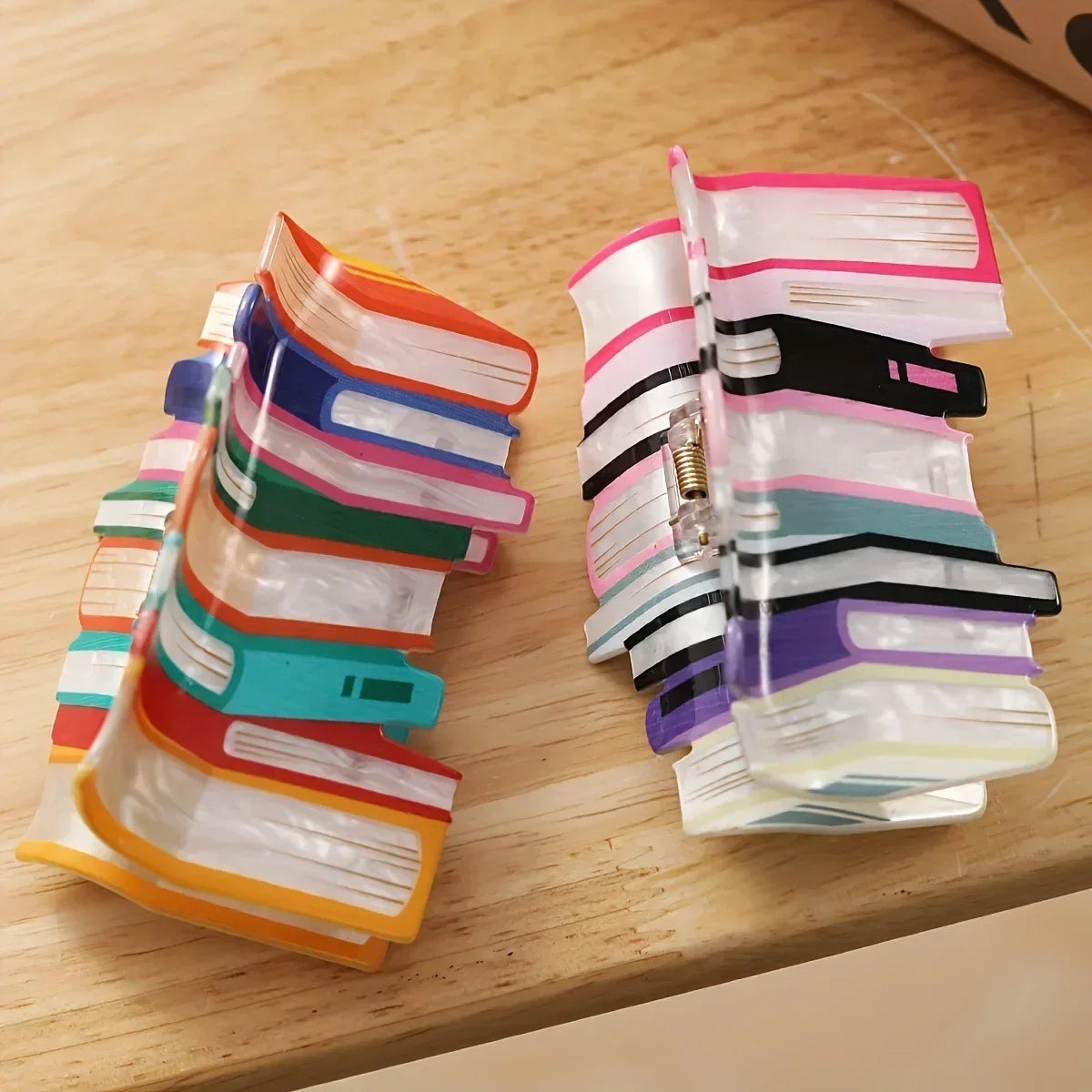 Creatieve Regenboog Boek-Inspiratie Haarknip Klem - Leuke Haai Accessoire voor Leraren en Vrouwen
