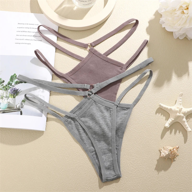 FINETOO 4Stuks Dames Stijlvolle Katoenen Thongs - Sexy Lage Taille Gestreepte en Effen Ademende Ondergoedset
