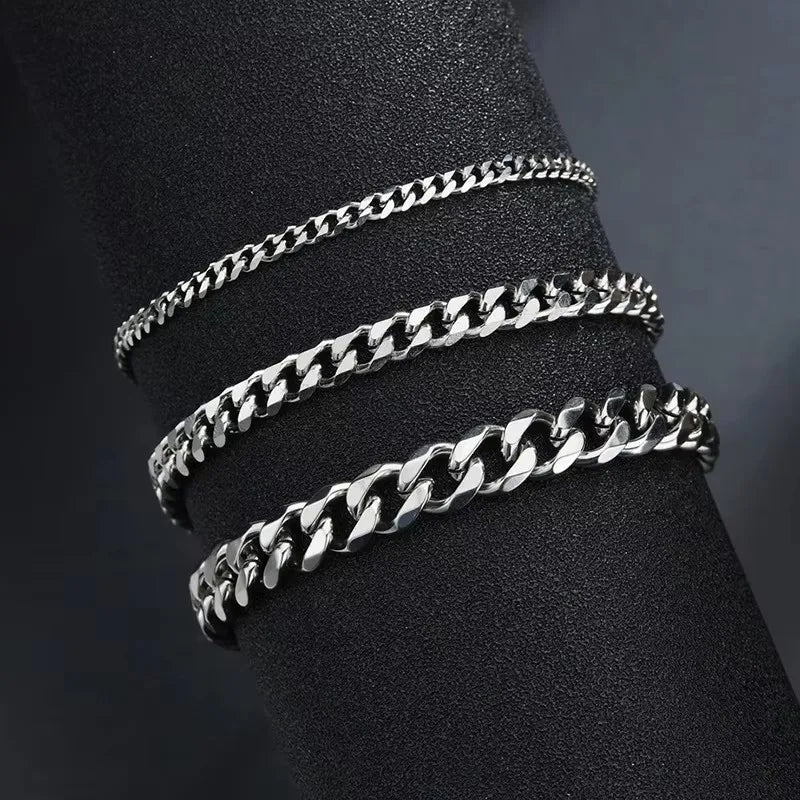 Stijlvolle RVS Curb Cubaanse Schakelarmbanden voor Stellen - Unisex Polssieraad Cadeau voor Hem en Haar
