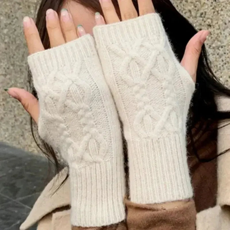 Gezellige Winter Dames Halve Vingerhandschoenen - Zachte Wolachtige Gebreide Ontwerp in Elegant Zwart en Wit