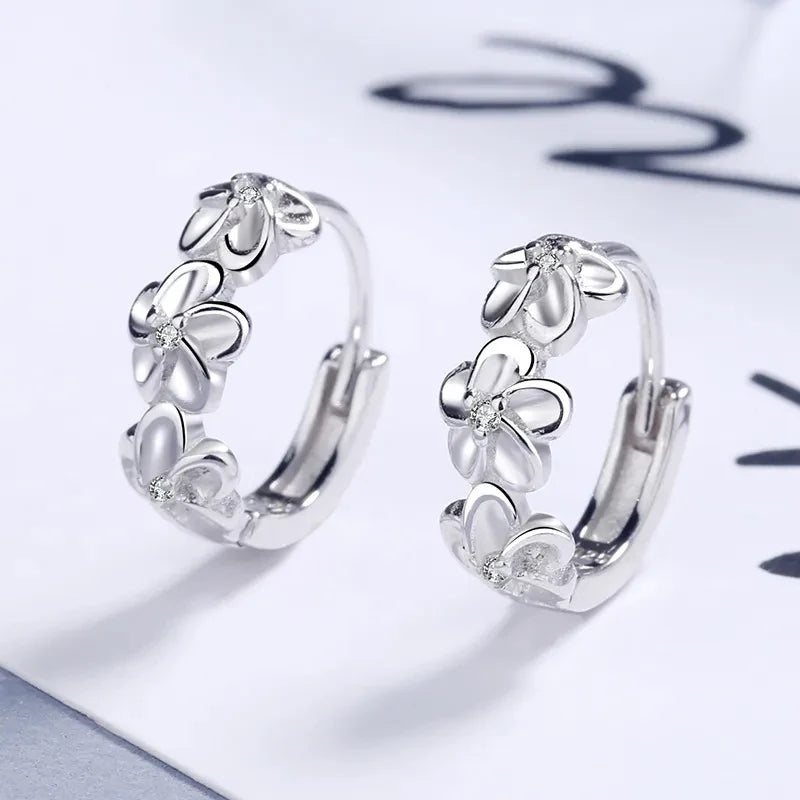 Elegante 925 Sterling Zilveren Bloem Stud Oorbellen voor Vrouwen - Perfect voor Bruiloften, Modebewust en van Hoge Kwaliteit met Sprankelende Kristal Zirkon