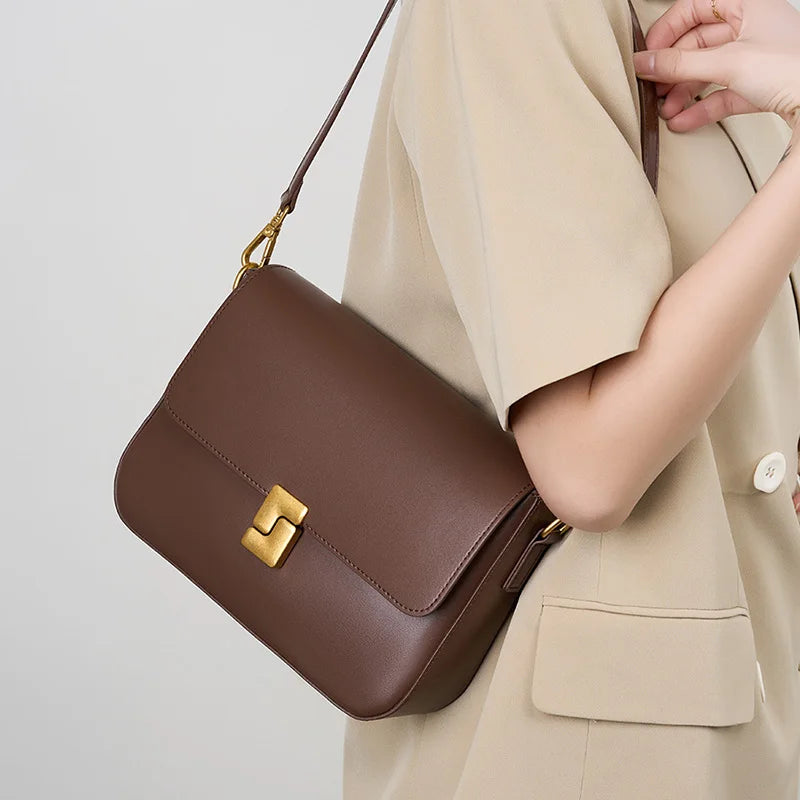 Stijlvolle Dames Echt Leren Schoudertas - Premium Rundslederen Crossbody Essentials