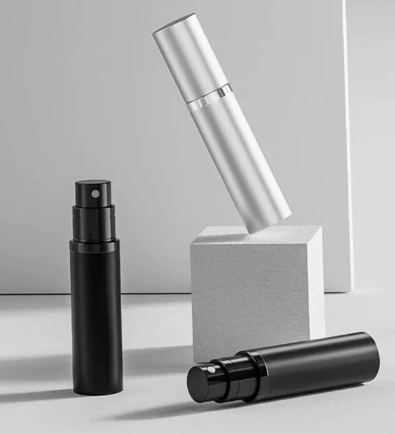 Compact 5ml Mini Onderkant-vullende Parfum Spray Dispenser - Navulbare en Draagbare Cosmetische Atomizer Fles