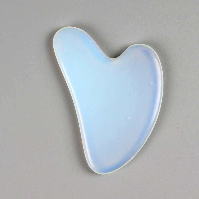 Revitaliseer je huid met onze Rozenkwarts Hart Gua Sha Tool - Perfect voor het liften van de kin en neus, verstrakken en gezichts- massage!