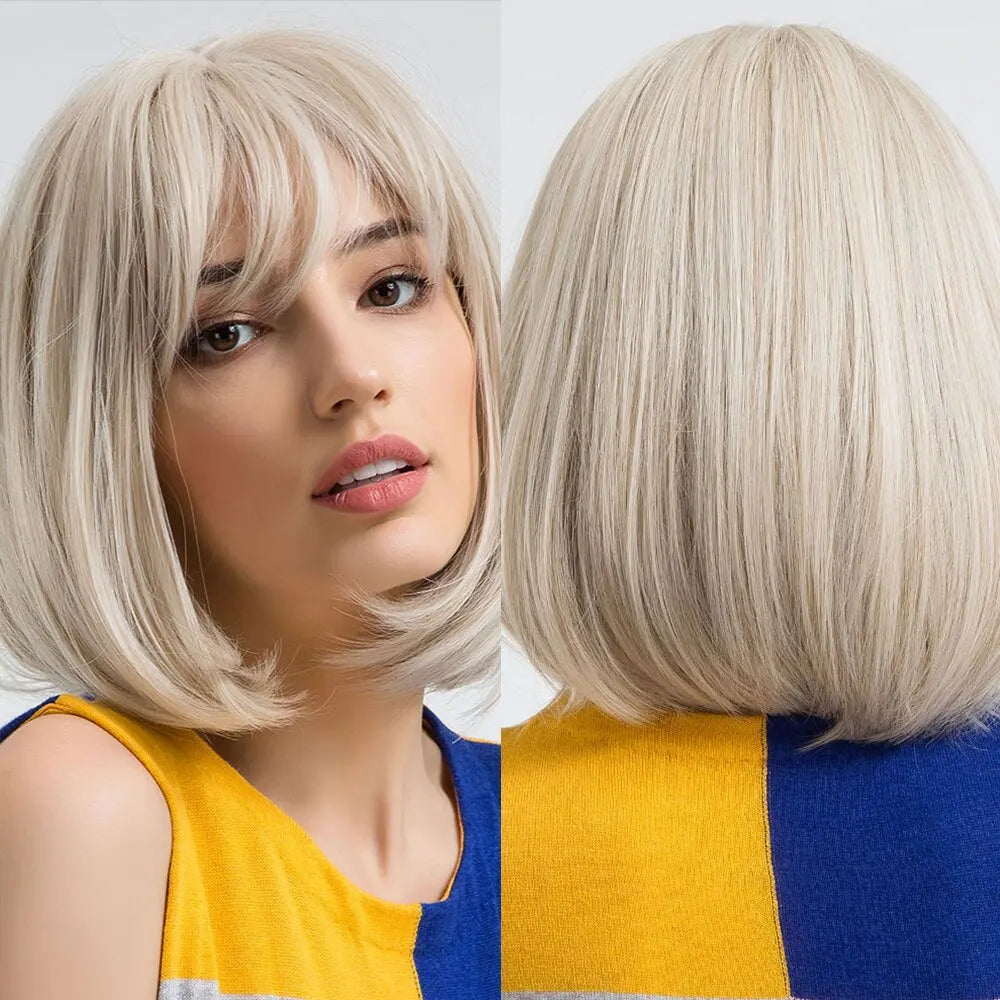 Luxueuze Bourgondische Bobperruque met Stijlvolle Pikkerige Pony - Warmtebestendig Synthetisch Haar voor Moeiteloze Elegantie