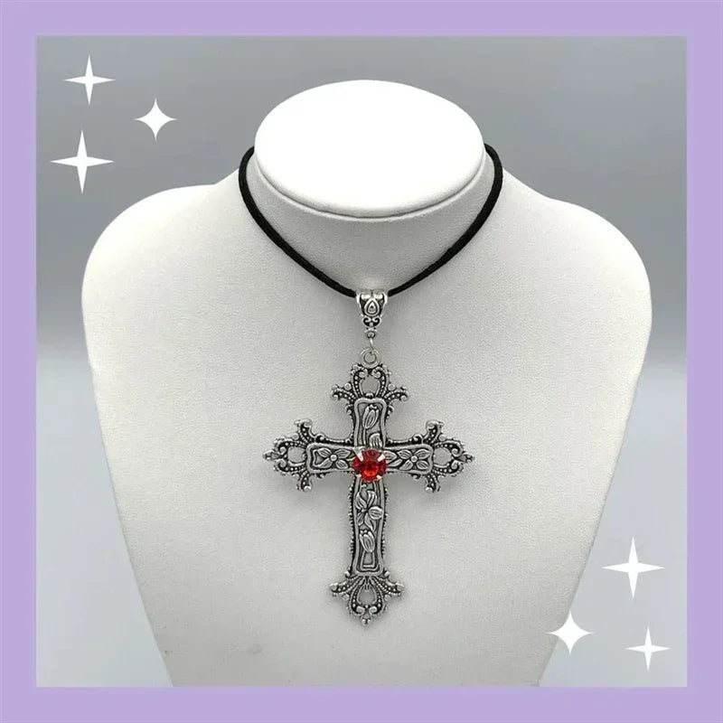 Adembenemende Gotische Zwarte Fluwelen Kruis Choker Halsketting met Kralen - Unieke Grunge Sieraden voor Vrouwen - Perfect Punk Statement Cadeau