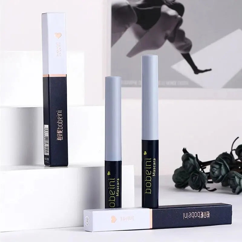 Ultieme Waterdichte Mascara met Glad Borsteltje – Vlekvrij & Zweetbestendig, Perfect voor Beginners!