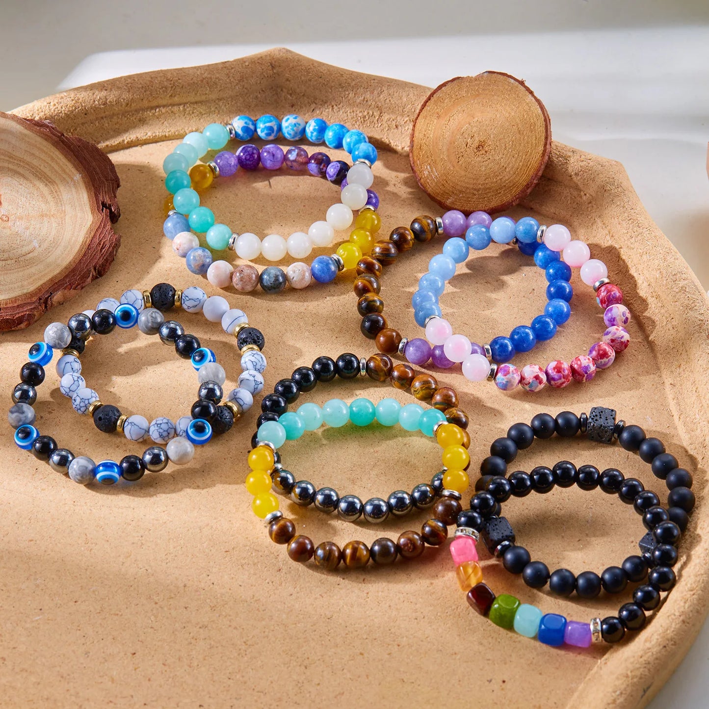 Charmante Natuurlijke Steen Chakra Armbanden voor Mannen en Vrouwen - Jouw Geluksenergie en Bescherming Companion, Perfect voor Meditatie en Vriendschaps Cadeaus!