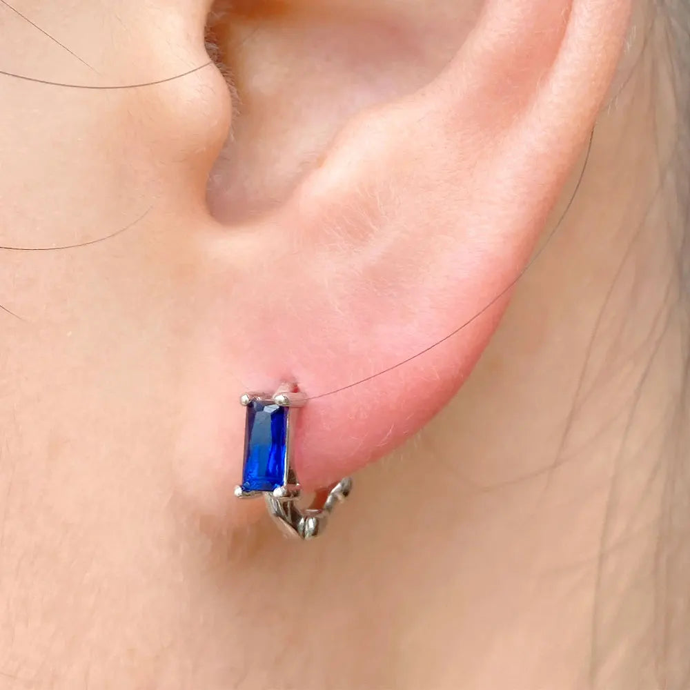 Charmante Huggies Oorringen Set - Kleurrijk Vierkant en Hart Ontwerp in Paars, Wit, Groen, Blauw en Rood - Elegante Kleine Hoopearrings voor Vrouwen en Meisjes, Perfect Trouwringen