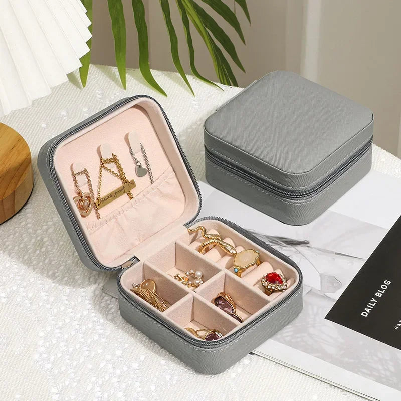 Elegante Draagbare Leren Sieraden Organiser & Reisdoos - Perfect om Je Schatten Veilig en Stylistisch te Houden!