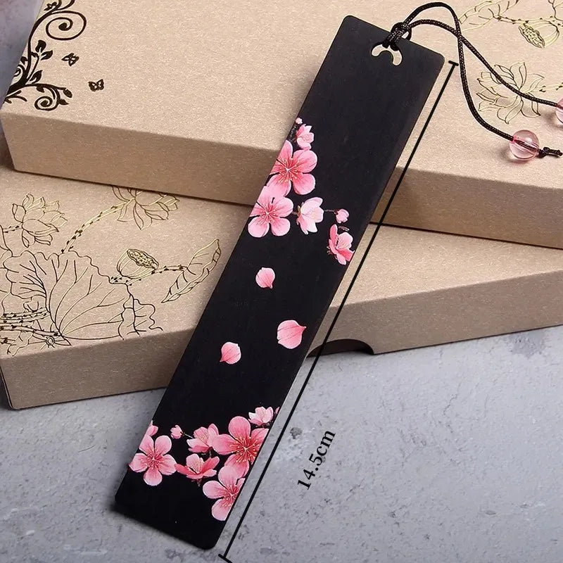 Elegante Handgemaakte Sakura Bloesem Houten Boekenlegger - Een Uniek Door China Geïnspireerd Cadeau voor Lezers en Studenten