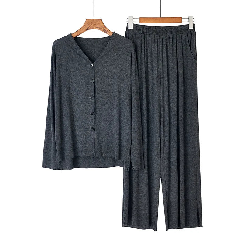 Gezellige en Chique Dames 2-delige Winter Loungewear Set - Stijlvolle Lange Mouwen Pyjama en Zachte Cardigan voor Ontspanning in Lente en Herfst