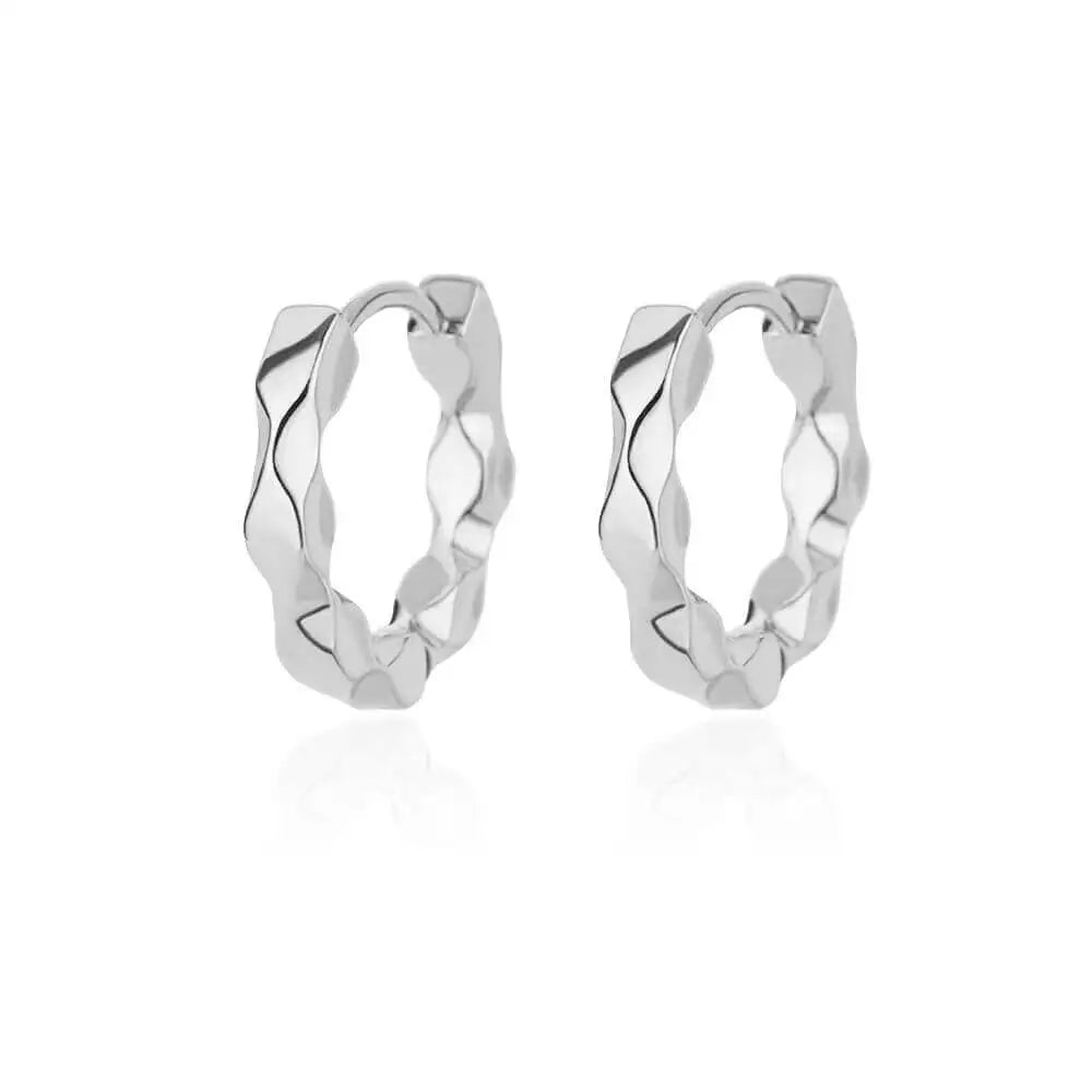 Elegante Gouden Zirkonia Hart Dangle Oorbellen voor Vrouwen en Meisjes - Luxueuze Koppel Sieraden Perfect voor Feestjes en Cadeaus