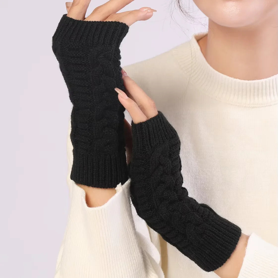 Gezellige Winter Dames Halve Vingerhandschoenen - Zachte Wolachtige Gebreide Ontwerp in Elegant Zwart en Wit