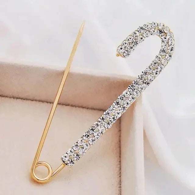 Prachtige paarse lavendel kristallen strass broche - Elegante bloemenpin voor jassen & luxe sieraad cadeau voor haar