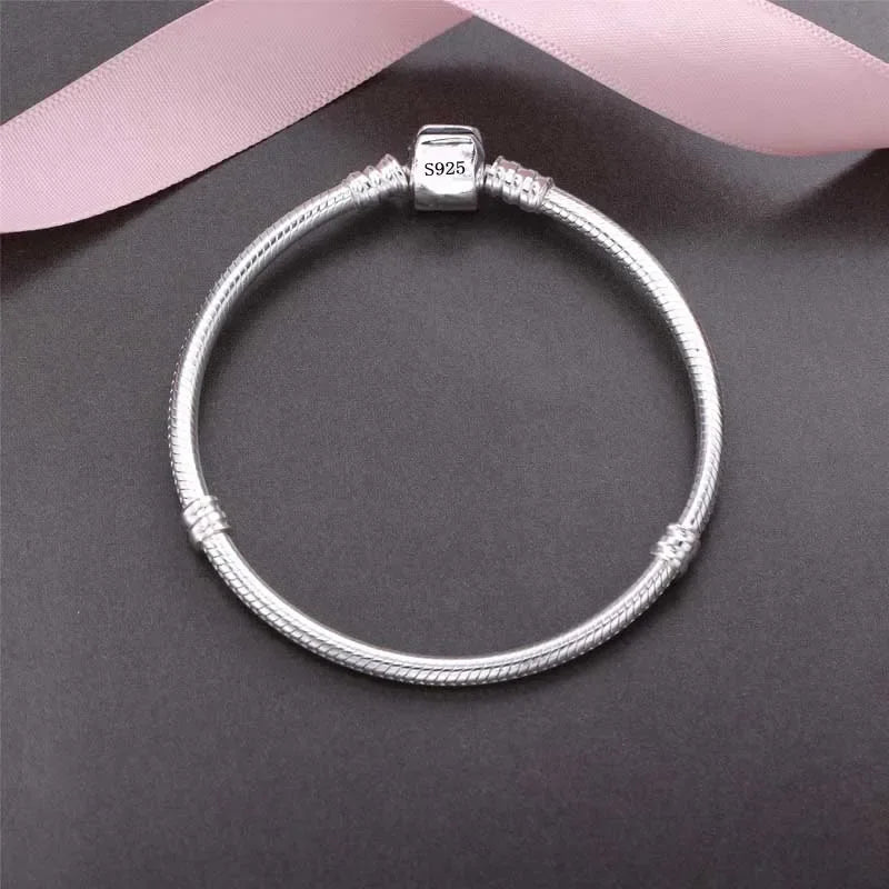 Exquise Handgemaakte 925 Sterling Zilveren Charm Armband - Luxe Zachte Gladde Slangenbeenderontwerp voor Vrouwen