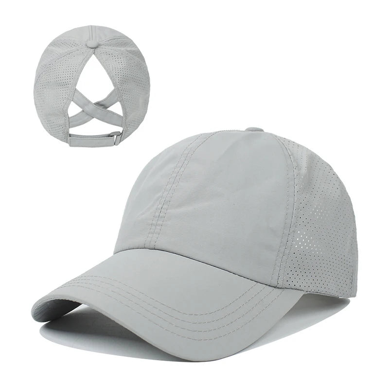 Stijlvolle Zomer Effen Kleur Baseball Caps voor Dames - Perfect voor Golf, Sport en Vrije Tijd met Handig Paardenstaartontwerp en Sneldrogend Gaas!