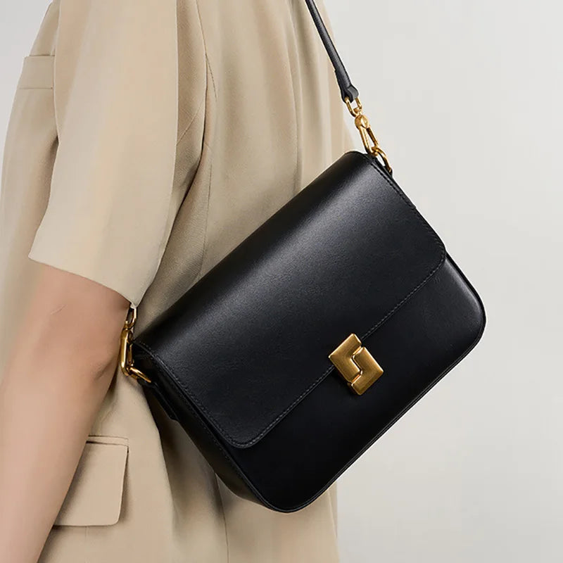 Stijlvolle Dames Echt Leren Schoudertas - Premium Rundslederen Crossbody Essentials
