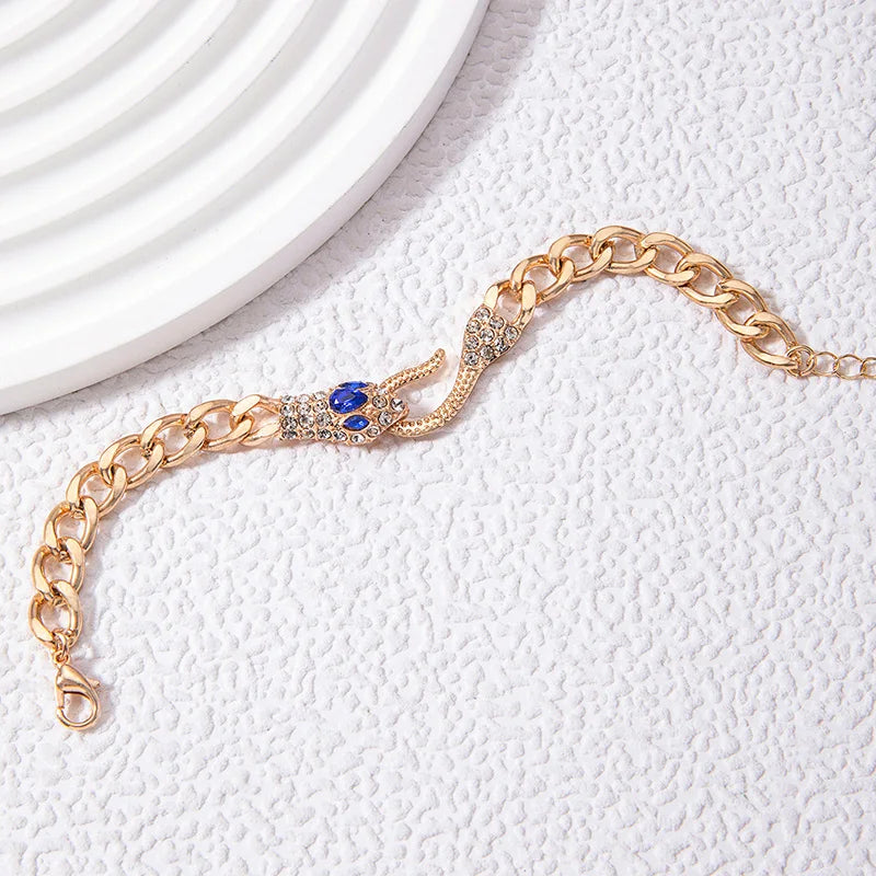 Tocona Elegante Vintage Slangenoog Kristallen Armband - Een Stijlvolle Geometrische Legering Accessoire voor Mannen en Vrouwen Perfect voor Feesten