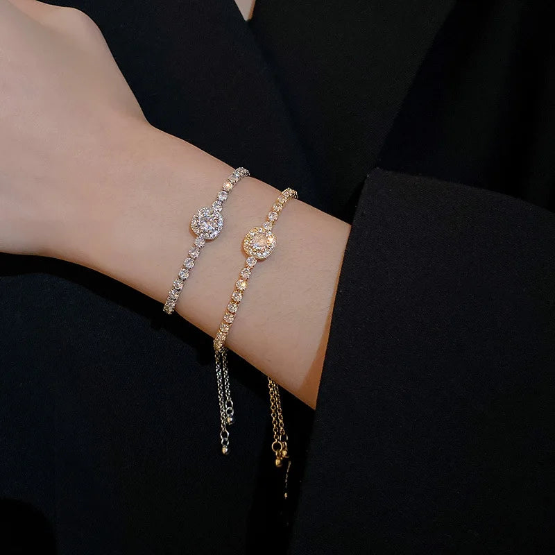 Elegante Koreaanse Vierkante Zirkonia Verstelbare Armband voor Vrouwen - Een Vleugje Licht Luxe en Persoonlijkheid voor Bruiloften en Meer