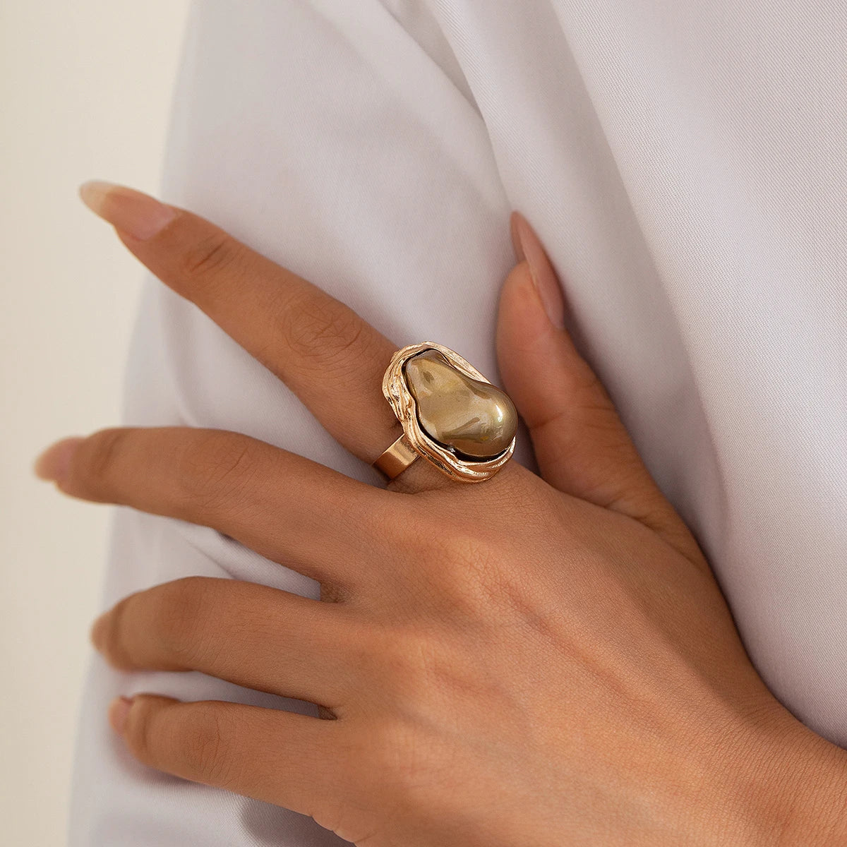 Elegante Onregelmatige Barok Imitatieparel Verstelbare Ringen voor Vrouwen - Esthetische Geometrische Bruiloftsjuwelen door Ingemark