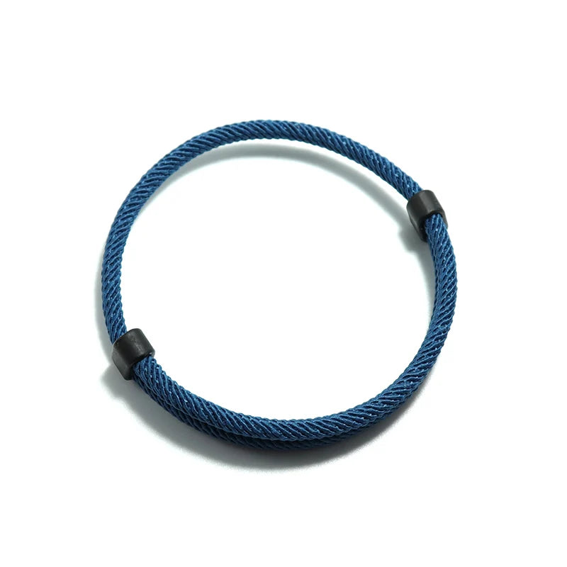 Stijlvolle Verstelbare Rode Draad Armband voor Stellen - Perfect voor Lovers, Minimalisten, Yoga- en Meditatie Enthousiastelingen