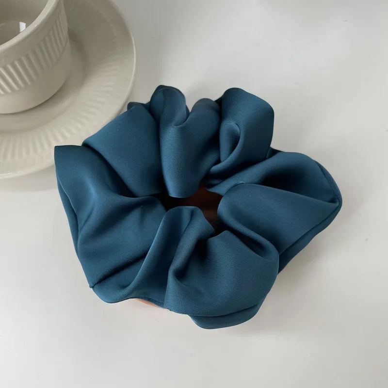 Chique Franse Zijde Haaraccessoires voor Vrouwen - Getextureerde Satijnen Scrunchies en Haartjes voor Stijlvolle Uiterlijk