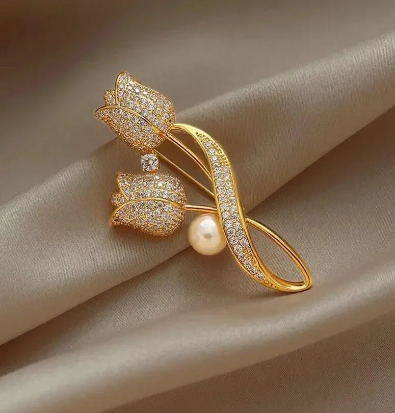 Prachtige paarse lavendel kristallen strass broche - Elegante bloemenpin voor jassen & luxe sieraad cadeau voor haar