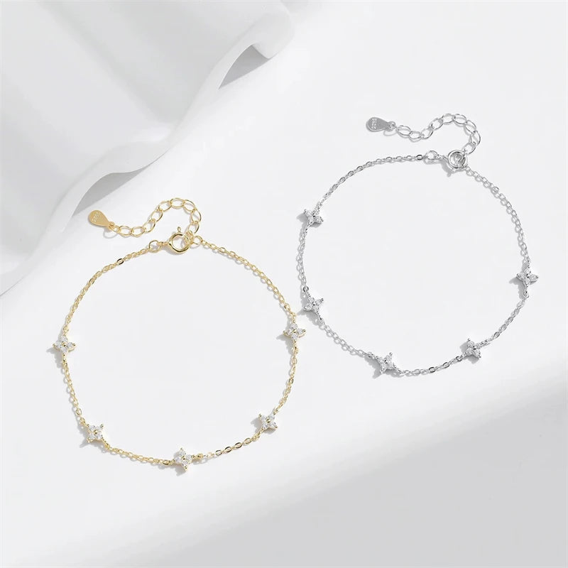 Elegante 2024 Kristallen Bloem RVS Armband voor Vrouwen - Chic Koreaanse Sieraad Accessoire Perfect voor Jubilea