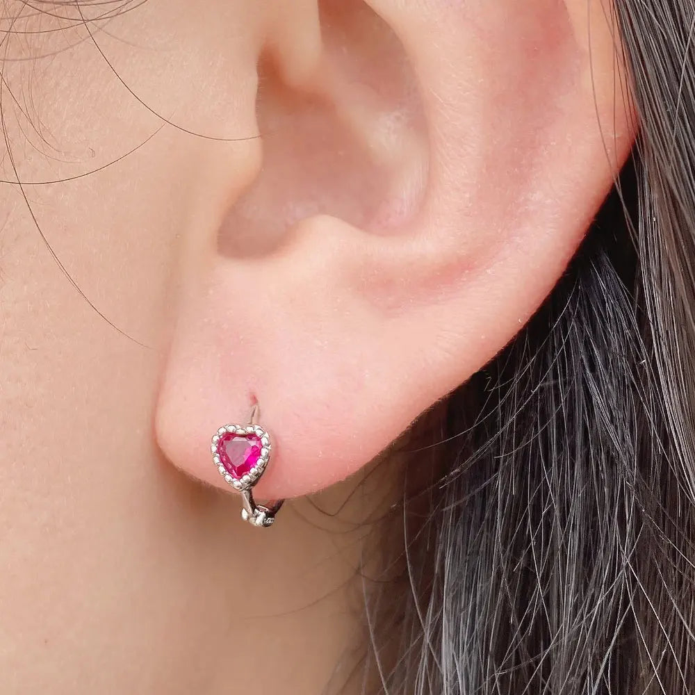 Charmante Huggies Oorringen Set - Kleurrijk Vierkant en Hart Ontwerp in Paars, Wit, Groen, Blauw en Rood - Elegante Kleine Hoopearrings voor Vrouwen en Meisjes, Perfect Trouwringen